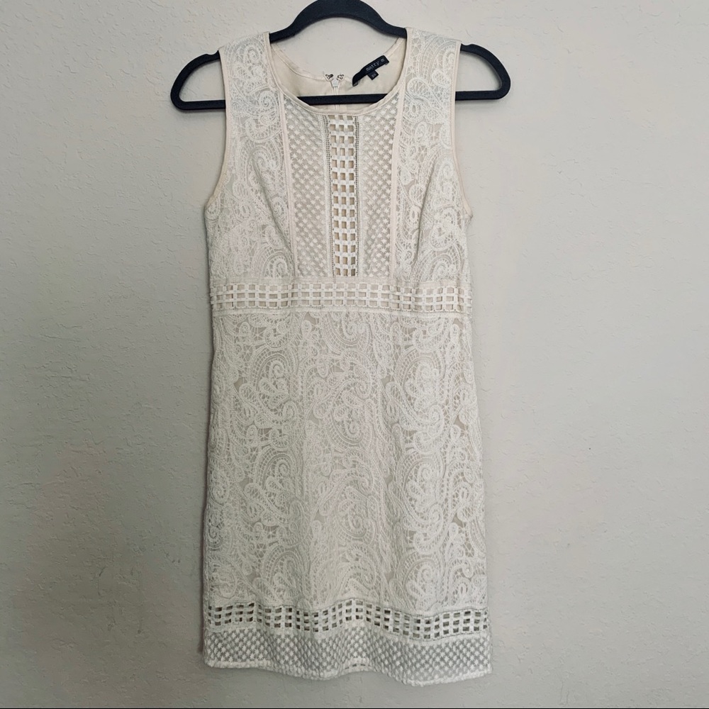 Cream Lace Dress•Matty M